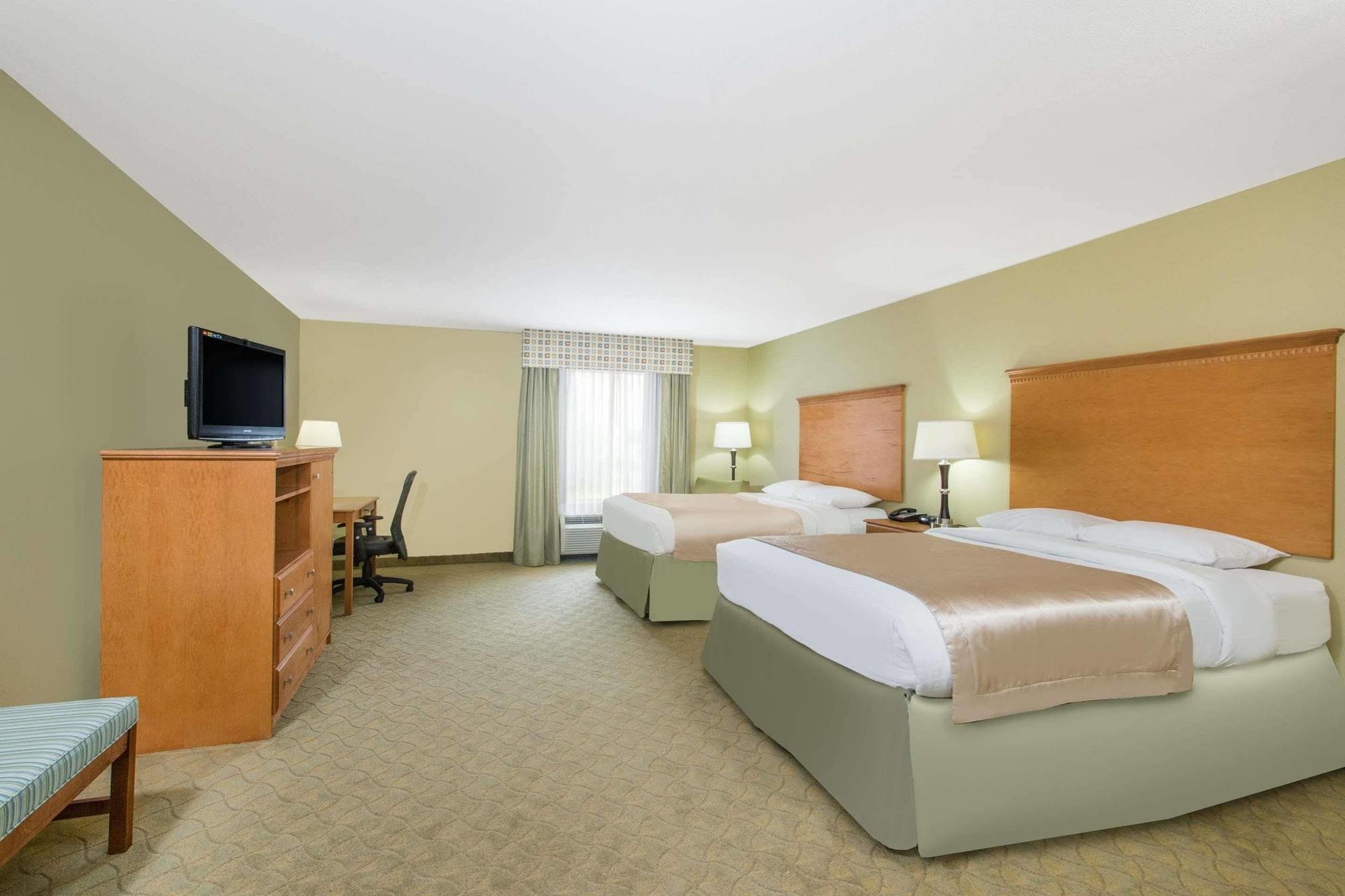 Spark By Hilton Savannah South I-95