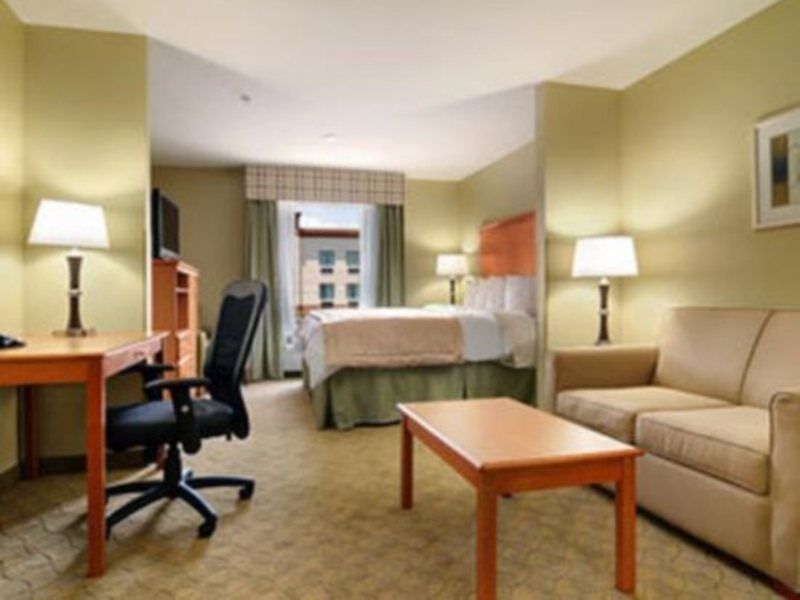 Hotel Spark By Hilton Savannah South I-95 Georgetown
